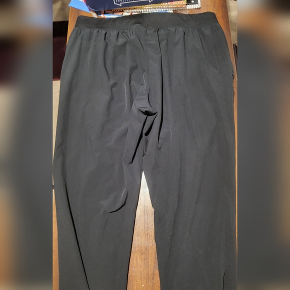 Under Armour Stretch Woven Pants XXL - Picture 2 of 2